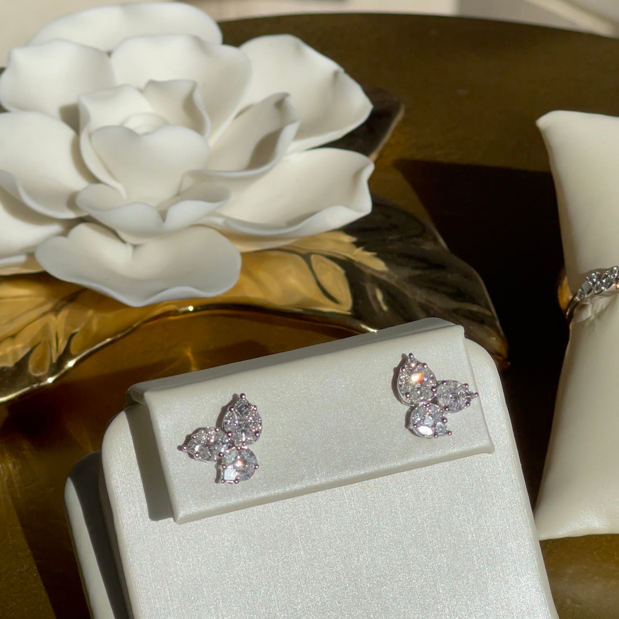 Trío Diamond Studs