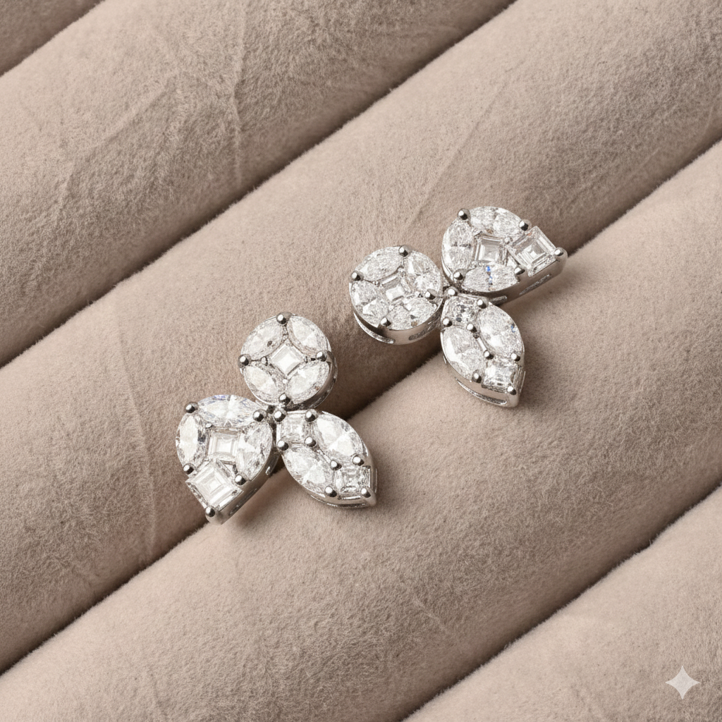 Trío Diamond Studs